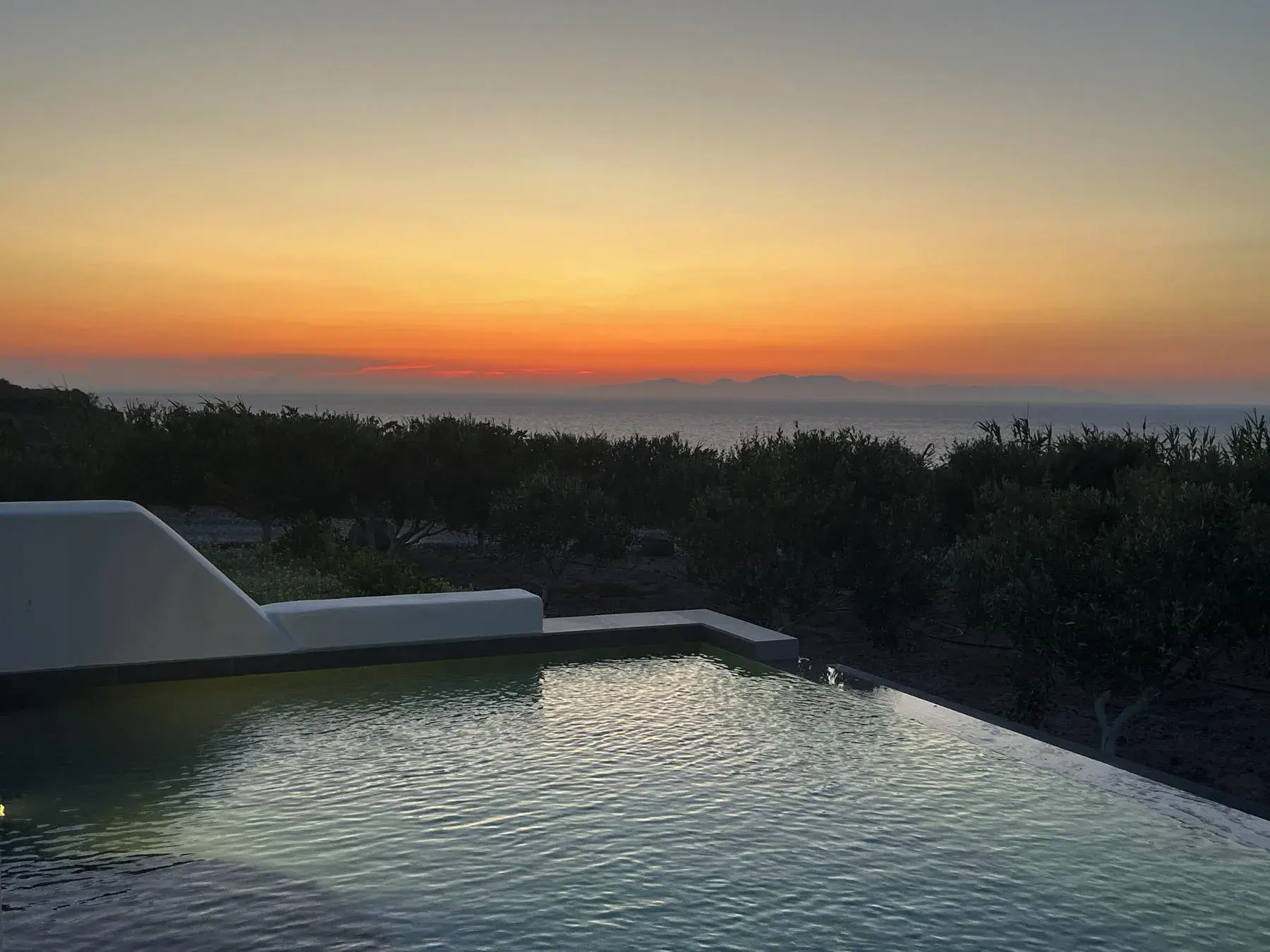 Saint John Oia - Private Heated Pool Villas